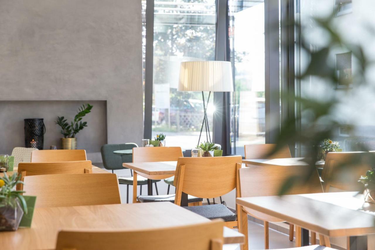 Adler Hotel & Gasthaus ノネンホルン エクステリア 写真